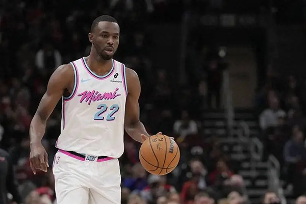 ​​维金斯提续约两条件：交易否决权与时长限制，否则转投湖人​