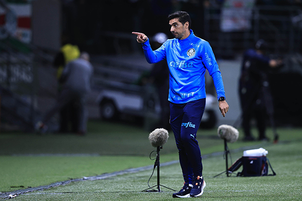 帕尔梅拉斯主帅上月拒诺丁汉森林邀约,ESPN:森林再碰南美钉子