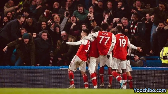 英超最长不败记录是<a href=/mianfeizuqiu/arsenal/ target=_blank class=infotextkey>阿森纳</a>保持的49场