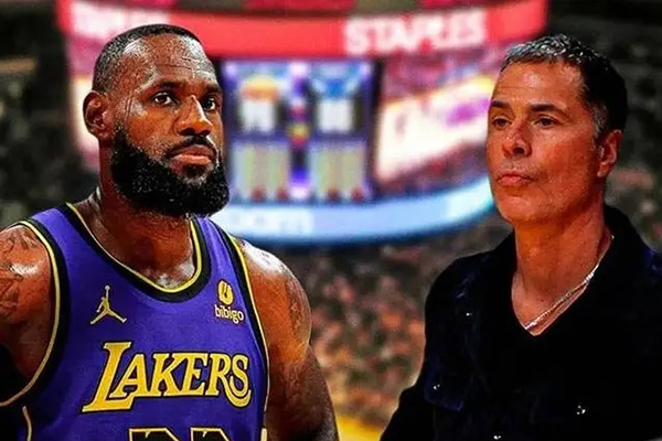 同城抢人大战！詹姆斯不满<a href=/mianfeilanqiu/lakers/ target=_blank class=infotextkey>湖人</a>2000万合同，<a href=/mianfeilanqiu/clippers/ target=_blank class=infotextkey>快船</a>鲍尔默1亿力邀