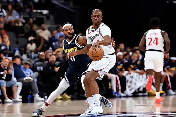 掘金季前赛胜快船 保罗谈队友默契与赛事展望