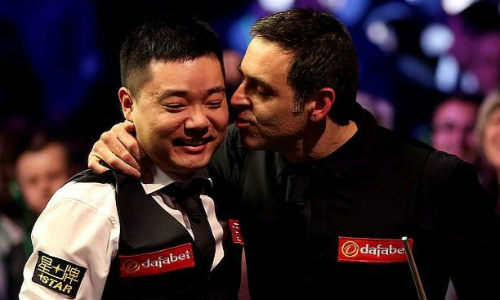 <a href=/mianfeitiyu/aslw/ target=_blank class=infotextkey>奥沙利文</a>vs<a href=/mianfeitiyu/dingjunhui/ target=_blank class=infotextkey>丁俊晖</a>直播