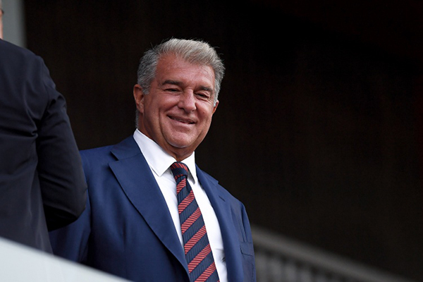 巴萨账面深坑!球员转会总负债1.59亿,莱万尾款还欠<a href=/mianfeizuqiu/bayern/ target=_blank class=infotextkey>拜仁</a>2000万