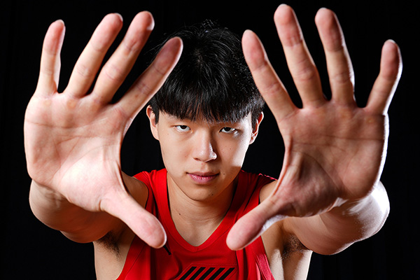 西媒盛赞杨瀚森：中国新星闪耀U19<a href=/mianfeizuqiu/shijiebei/ target=_blank class=infotextkey>世界杯</a>，大放异彩