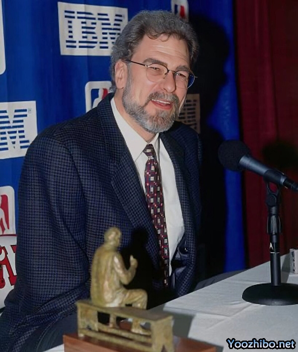 菲尔-杰克逊:1995-96赛季NBA最佳教练的传奇之路