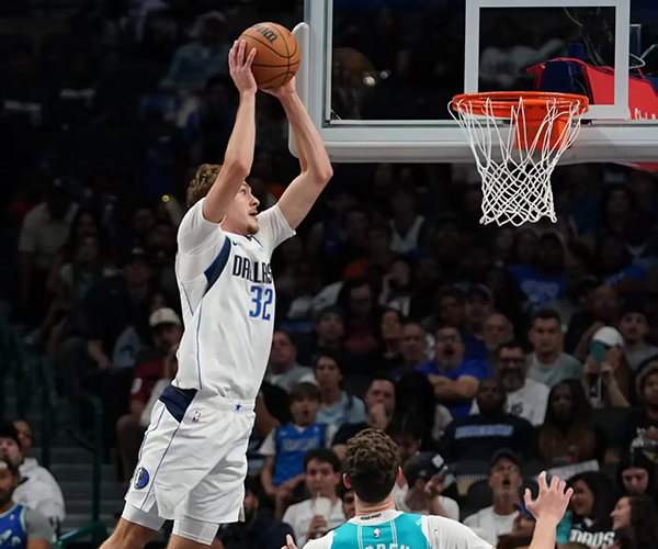 弗拉格率独行侠展未来,状元实力引热议