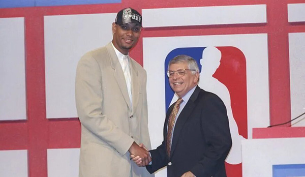 NBA圣安东尼奥马刺队史璀璨选秀:辉煌传奇的缔造者