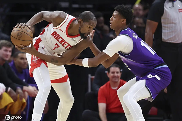 杜兰特降薪续约火箭：争冠优先的明智抉择